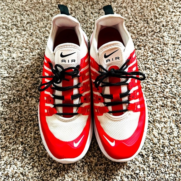 Nike Other - Nike Airmax AXIS (GS) Youth Running Shoes